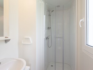 Mobile Unterkunft | Badezimmer | Dusche