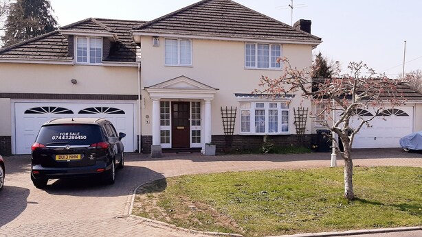 Apartment | Exterior - Enticing Apartment in Wimborne near Model Town (Wimborne)