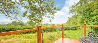 Vintage Holiday Home in Welshpool With Garden