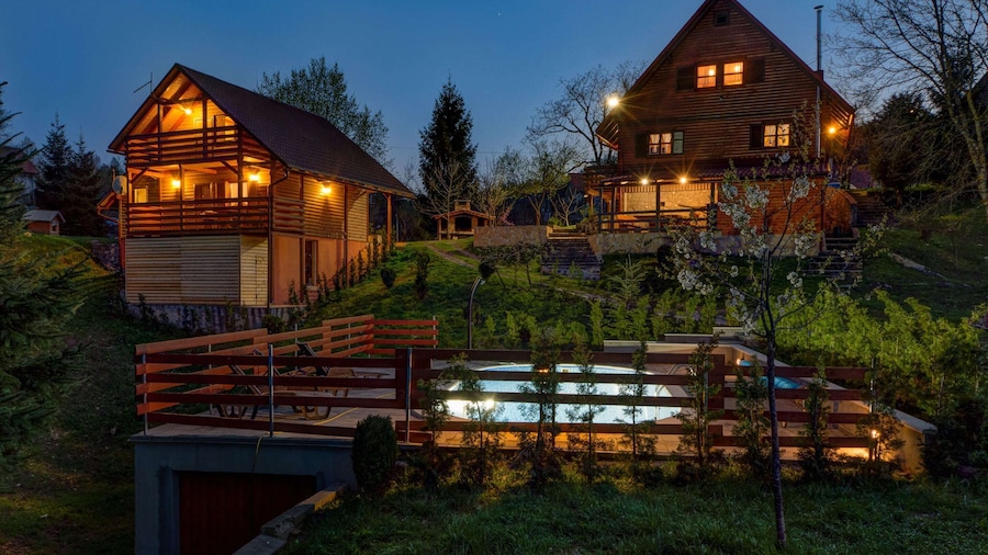 Tranquil Holiday Home in Kvarner with Hot Tub