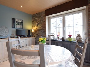 Dining - Cozy Holiday Home in Luxembourg With Private Terrace (Sainte-Ode)