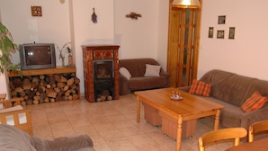 Huis | Woonkamer | Een open haard