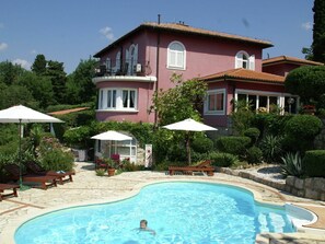 Exterior - Delightful Apartment With Private Beach in Kraljevica (Kraljevica)