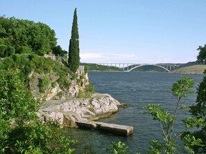 Shower, towels - Delightful Apartment With Private Beach in Kraljevica (Kraljevica)