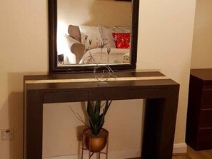 Living room - Classic Apartment in Leeds near Roundhay Park (Leeds)