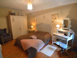 6 habitaciones y muebles diferentes 