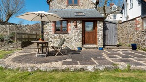 Exterior - Romantic Holiday Home in Croyde near Beach (Braunton)