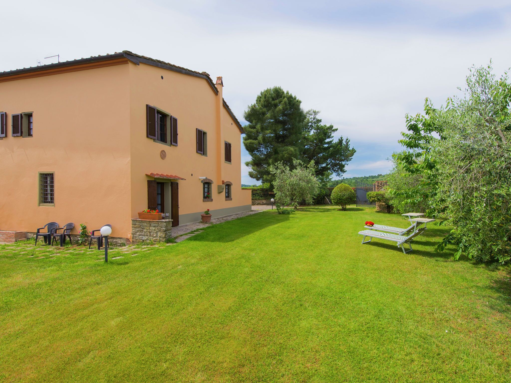 Esterni
