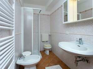Ferienhaus | Badezimmer | Dusche