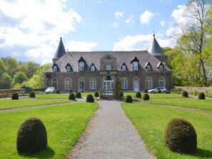 Exterior - Tranquil Chalet With Sauna in Beauraing (Beauraing)