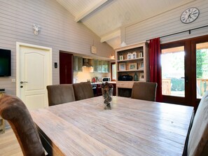 Dining - Tranquil Chalet With Sauna in Beauraing (Beauraing)