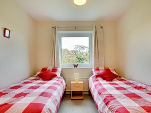 4 chambres, minibar, ameublement personnalisé, draps fournis