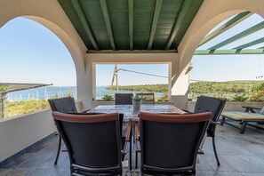 House | Balcony