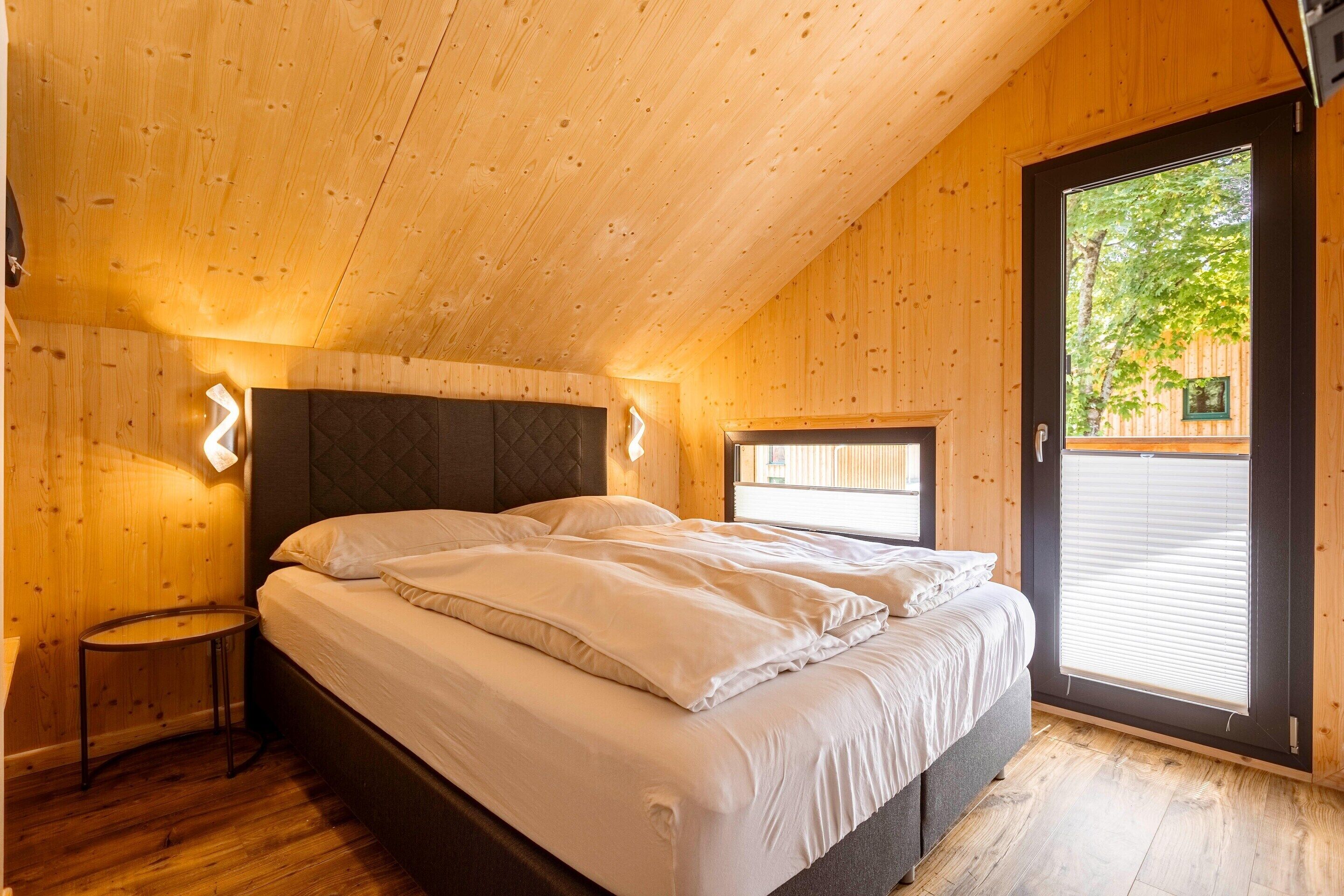 Chalé | 3 quartos, individualmente mobiliados, roupa de cama