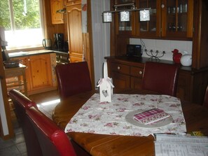 Dining - Wooden Holiday Home Scandinavian Style With Sauna (Extertal)