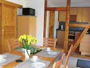 Dining - Cozy Holiday Home in Neuwerk With Private Terrace (Oberharz am Brocken)