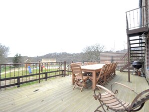House | Balcony - Comfortable Holiday Home With Sauna and Lots of Games in Érezée (Erezee)