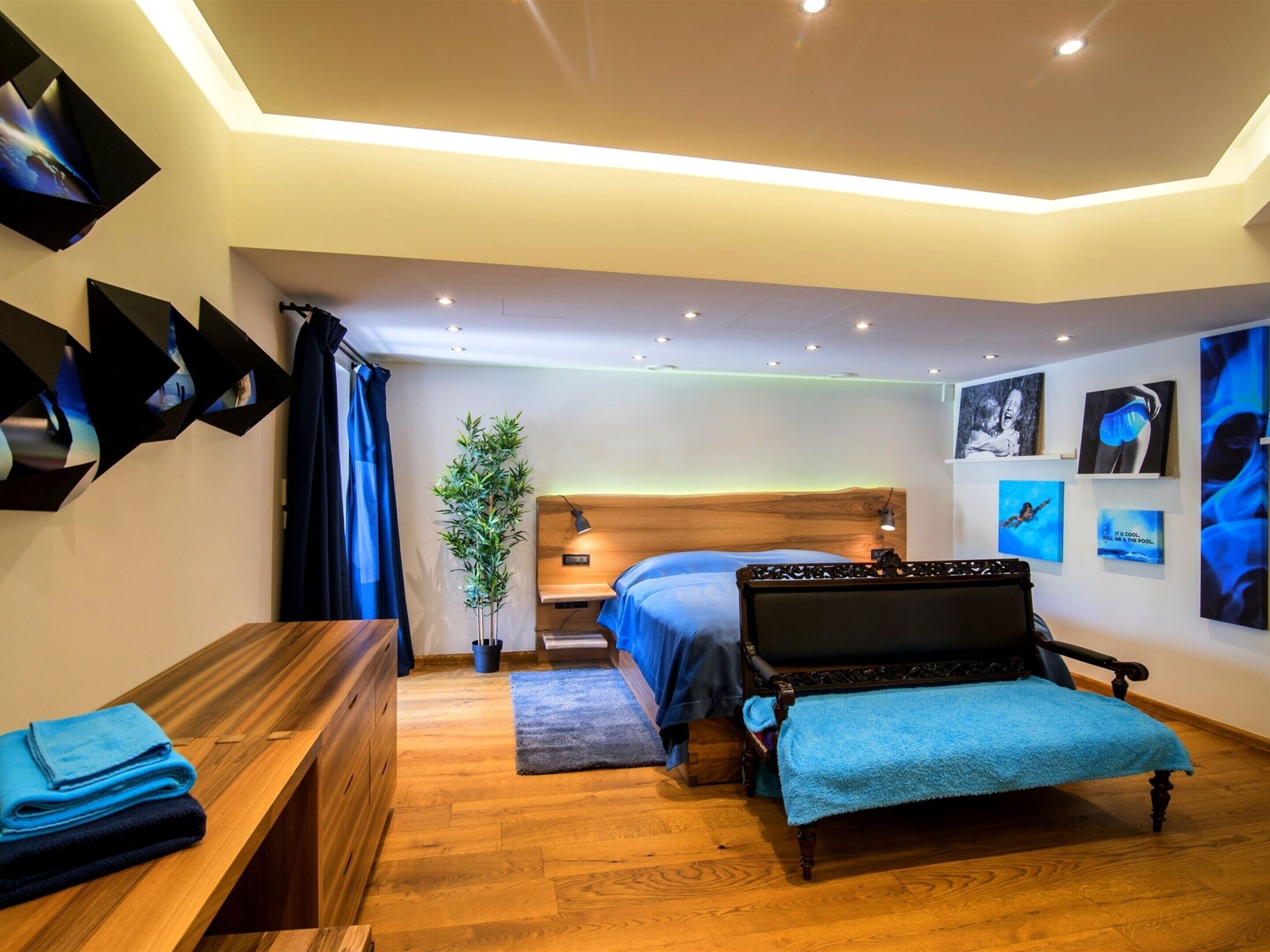 Vil·la | 4 dormitoris, mobiliari individual i planxa i posts de planxar 