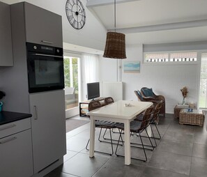 House | Dining - Luxury Home in Egmond aan den Hoef With Garden (Egmond aan den Hoef)