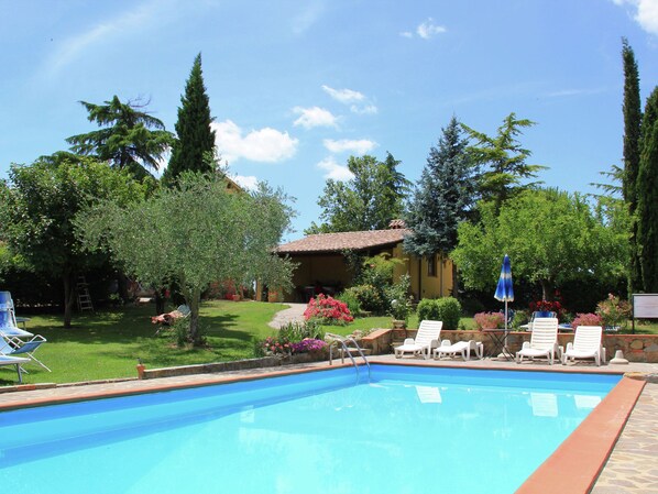 House | Pool - Cozy & Snug Apartment Surrounded by Nature near Chianti Valley (Castiglion Fiorentino)