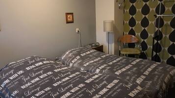 Huis | 2 slaapkamers, individueel gemeubileerd, een strijkplank/strijkijzer