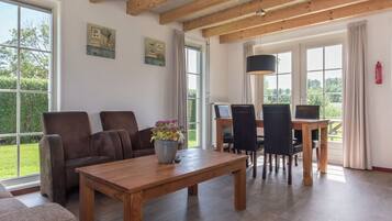 House | Dining