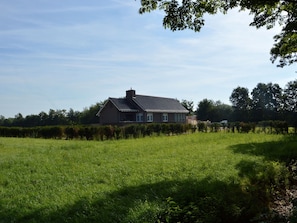 House | Exterior - Lovely Holiday Home With Sauna in Wonderful Rural Location (Odiliapeel)