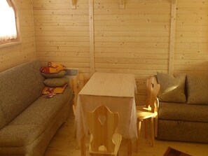 House | Living room | Fireplace, DVD player - Cozy Holiday Home in Korbielów With Garden (Jelesnia)