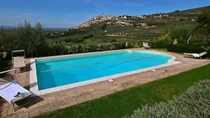 Outdoor pool - Charming Farmhouse in Trevi With Swimming Pool (Trevi)