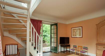 Stunning Holiday Home in Leende Near Forest