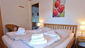 Apartment | 2 bedrooms, individually furnished - Charming Apartment in Maria Alm With Terrace (Saalfelden am Steinernen Meer)