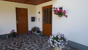 Reception - Charming Apartment in Maria Alm With Terrace (Saalfelden am Steinernen Meer)