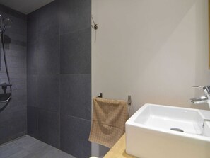 Cottage | Bathroom - Scenic Cottage in Rahier (Stoumont)