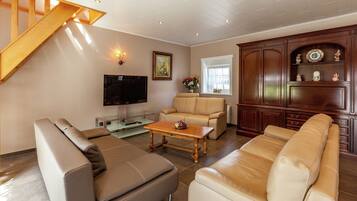 Cottage | Living room