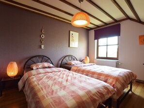 House | 3 bedrooms, individually furnished, bed sheets - Charming Stay in Noville (Bastogne)