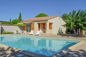 House | Pool - Holiday Home in Argeliers Near Sandy Beaches (Argeliers)