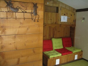 House | Room amenity - Family Holiday Home With Pool (Coray)