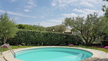Villa | Pool | Indoor pool, outdoor pool