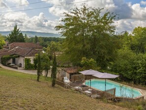 Exterior - Charming Holiday Home in Pul-l'eveque With Private Pool (Puy-l'Eveque)