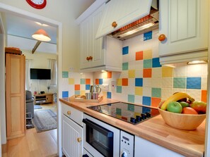 Ferienhaus | Eigene Küche | Mikrowelle, Geschirrspüler, Wasserkocher, Toaster