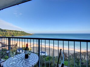 Exterior - Apartment With Magnificent View Over Carbis Bay Beach (St Ives)
