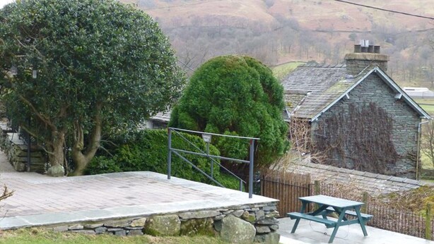 Balcony - Cosy Holiday Home in the Lake District With a Magnificent View Over the Surroundings (Ambleside)