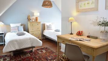 4 bedrooms, individually furnished, bed sheets