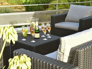 House | Balcony - Luxurious Holiday Home in Sibiril Near Beach (Sibiril)