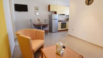 Apartment | Private kitchen | Highchair