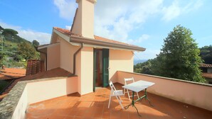 Unclassified image, 2 of 23, button - Vintage Holiday Home in Culla With Swimming Pool (Camaiore)