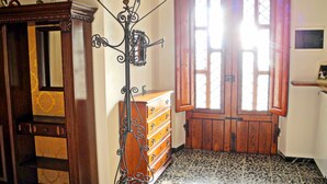 Reception - Cosy Cottage in Piano di Mommio With Private Garden (Massarosa)