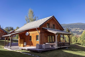 Chalet | Exterior - Snug Chalet With Infrared Sauna (Stadl-Predlitz)