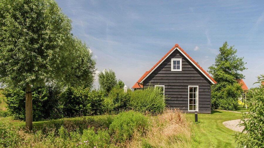 Comfortable Cottage With Wifi Near the Oosterschelde