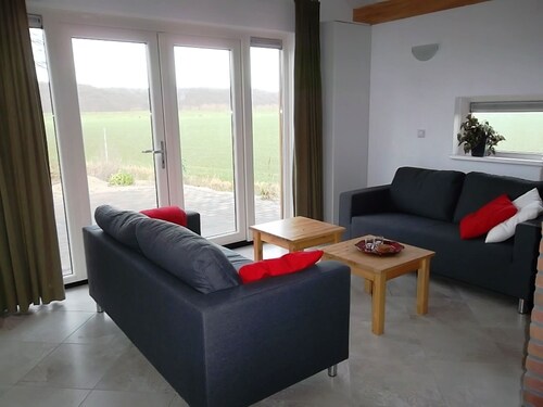 Detached Bungalow With Fantastic Views, in the Betuwe